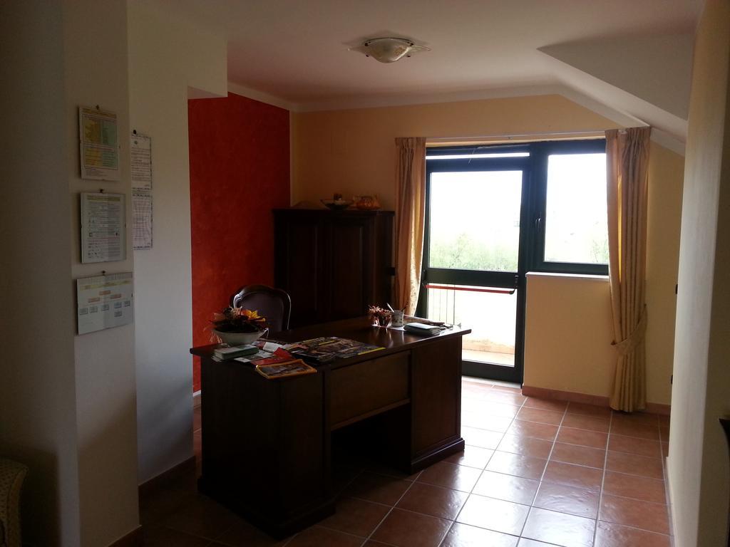 San Nicola Il Sole Hotel Albanella Buitenkant foto