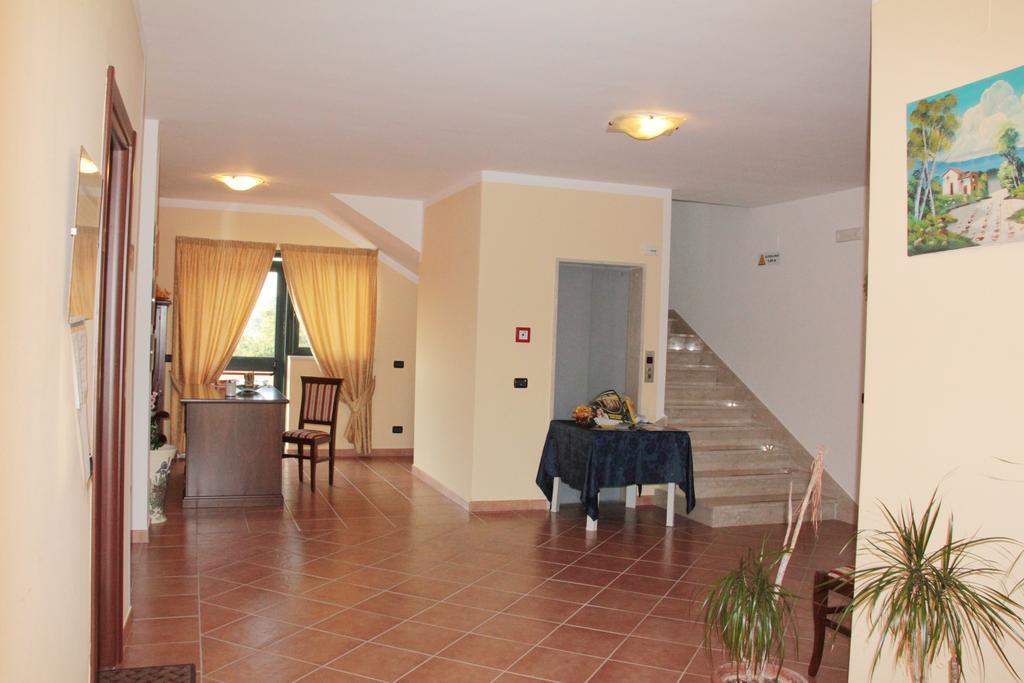 San Nicola Il Sole Hotel Albanella Buitenkant foto